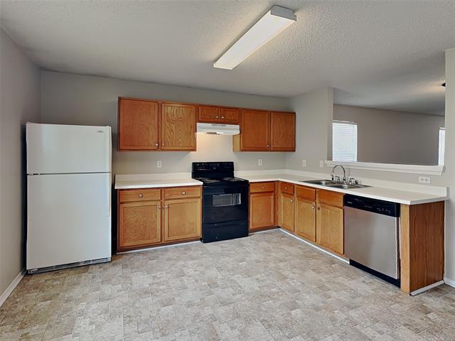 Building Photo - 5709 Addington Dr