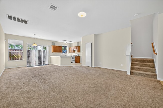 Building Photo - 8042 Montague Manor Ln