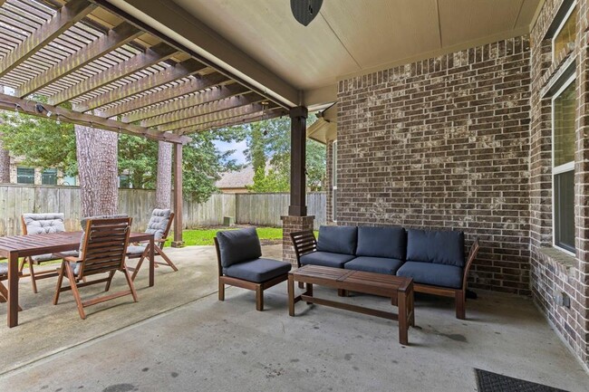 Building Photo - 39 Prairie Falcon Place