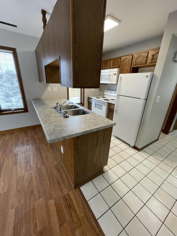 Building Photo - 2208 18th Ave SE