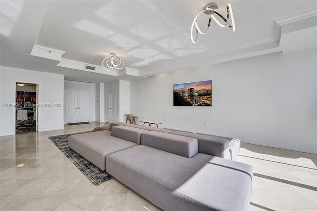 Building Photo - 3801 NE 207th St