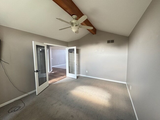 Building Photo - Beautiful 4 bedroom, 3 bath home in Macomb!