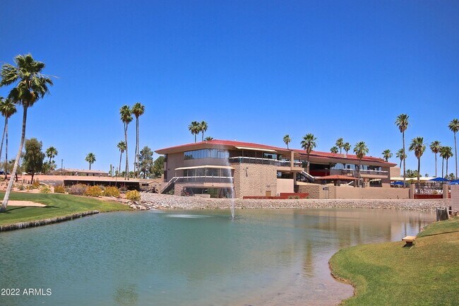 Building Photo - 1800 E Winged Foot Dr