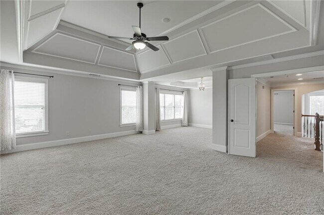 Building Photo - 4612 Grandview Pkwy
