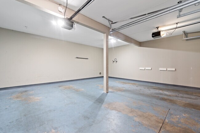 Building Photo - 14335 Simonds Rd NE