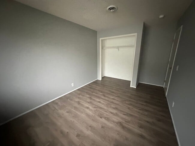 Building Photo - Water, Sewer, Garbage paid