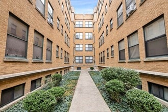 Building Photo - One bedroom Unit in South Shore