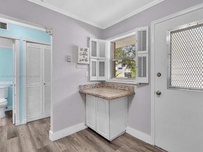 Building Photo - 3600 NE 170th St