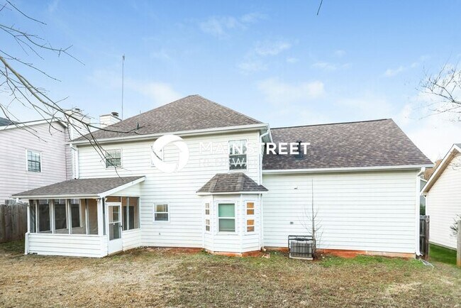 Building Photo - 3 Bedroom Pet-Friendly Home in Stone Mountain, GA with Main Street Renewal