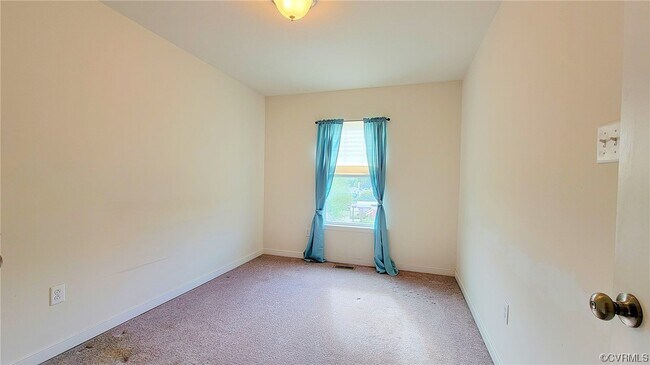 Building Photo - 1940 Walmart Way