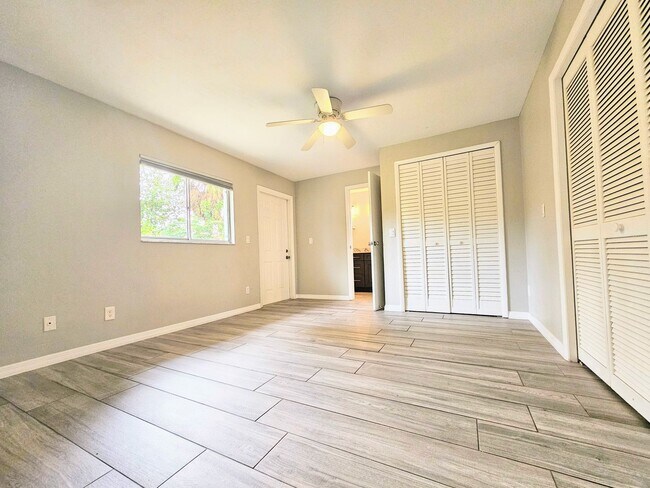 Building Photo - Charming 3BR Retreat with Private Patio & Spacious Yard