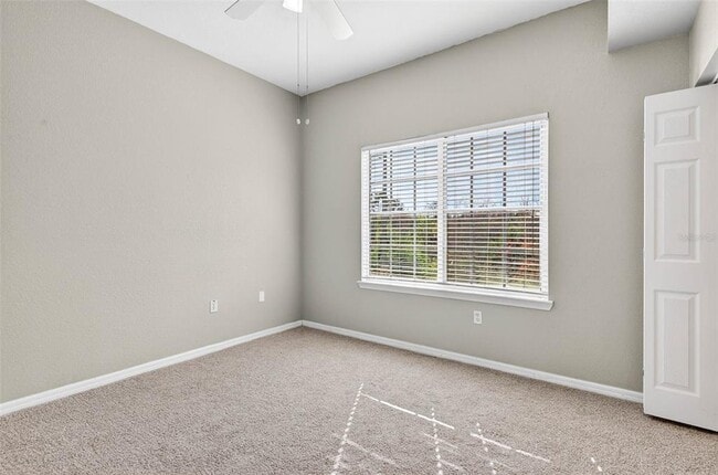 Building Photo - 9739 Meadow Field Cir