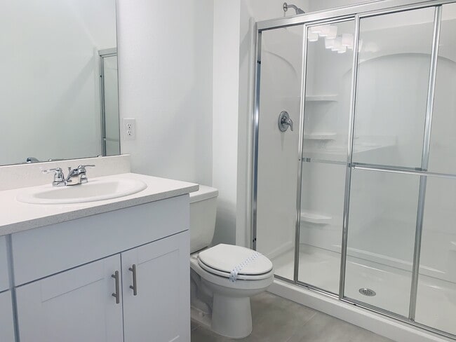 Building Photo - 172 Riverfront Wy