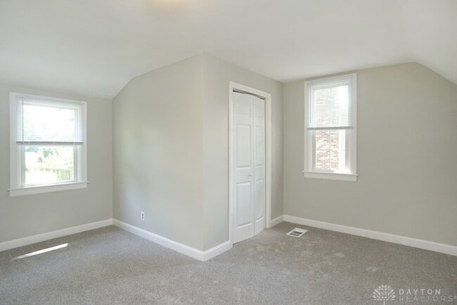 Building Photo - 1090 Birney Ln