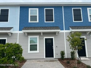 Building Photo - 7271 Sabal Ter