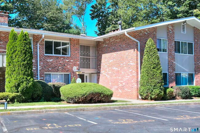 Building Photo - 109 Southport Woods Drive