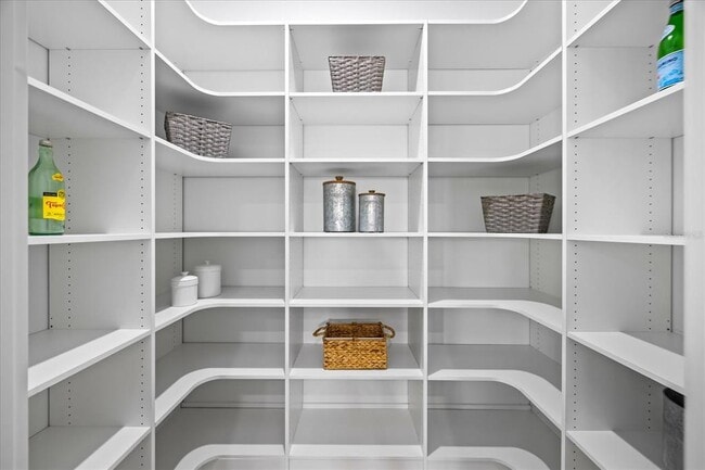 Building Photo - 3601 W Platt St