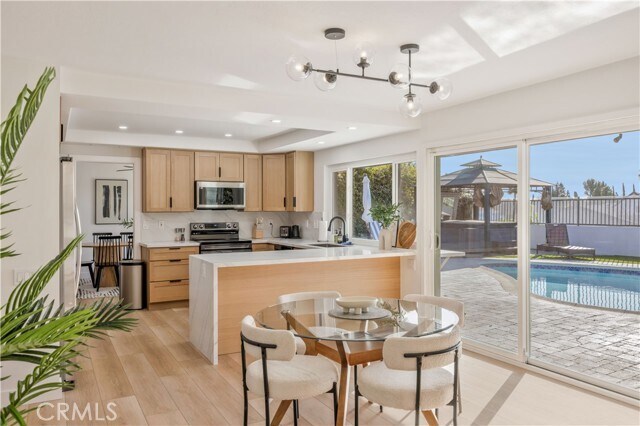 Building Photo - 25266 Pacifica Ave