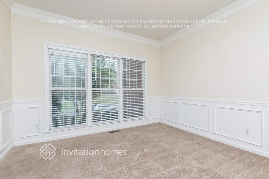 Building Photo - 2285 Summit Oaks Ct