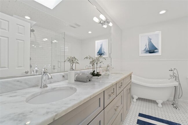 Building Photo - 5805 Harrington Cove