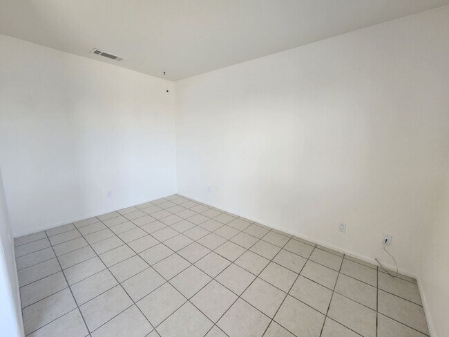 Building Photo - 6306 Athol Ave