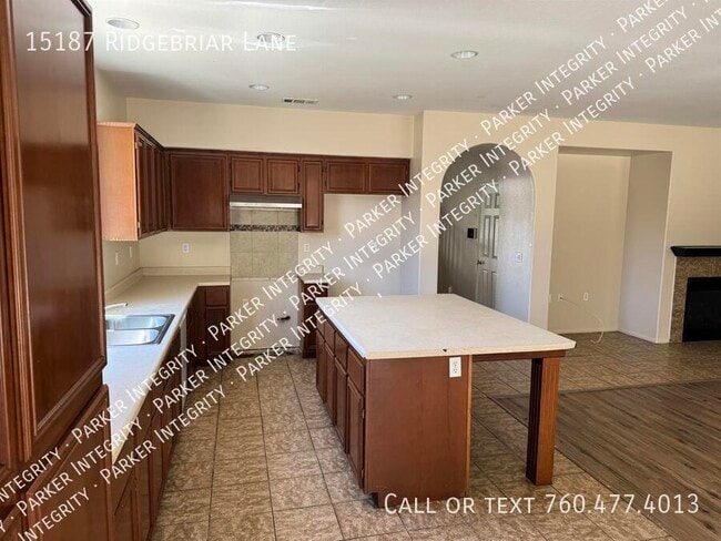 Building Photo - 15187 Ridgebriar Ln