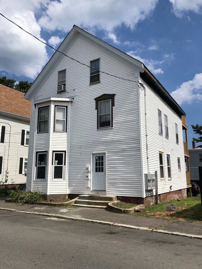 27 Symonds St 27 Symonds St Salem MA 01970 Apartment Finder