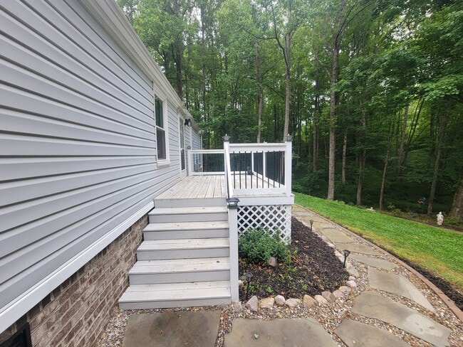 Building Photo - 2 Bedroom 2 Bathroom House (Walkertown, NC)