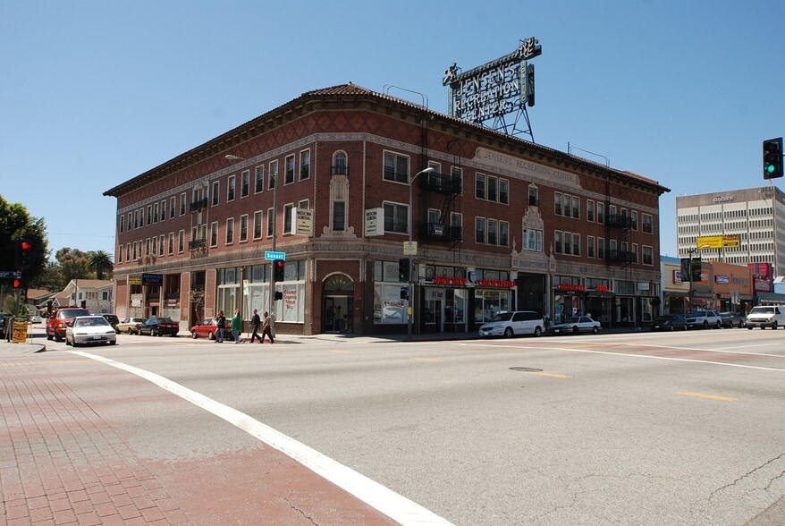 Interior Photo - Jensen's Recreation Center Apts...Gorgeous Apartments...This You've Gotta See to Believe!!!