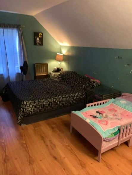 Building Photo - 2 Wachusett St