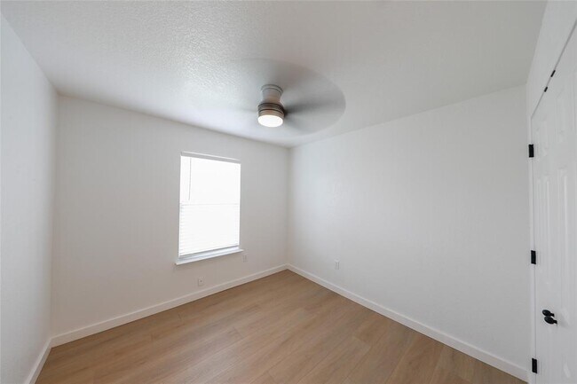 Building Photo - 11254 Dublin Cir