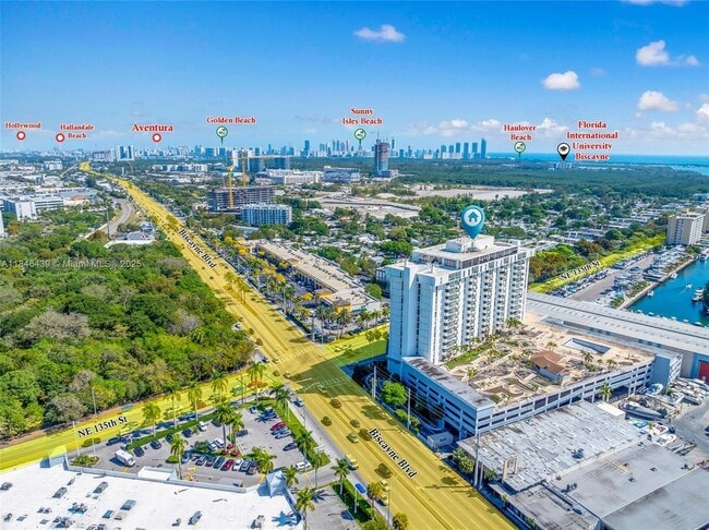 Building Photo - 13499 Biscayne Blvd