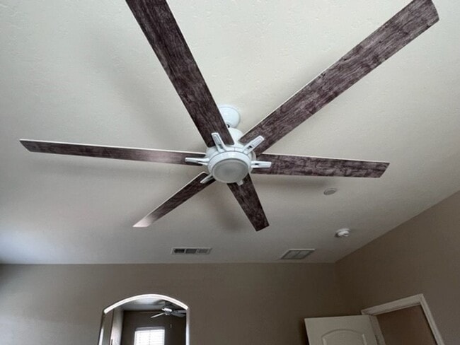 Building Photo - Coming Soon!