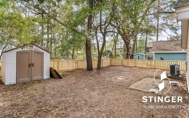 Building Photo - 1822 Drayton Dr