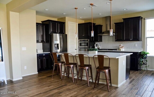 Building Photo - 9528 W Weeping Willow Rd