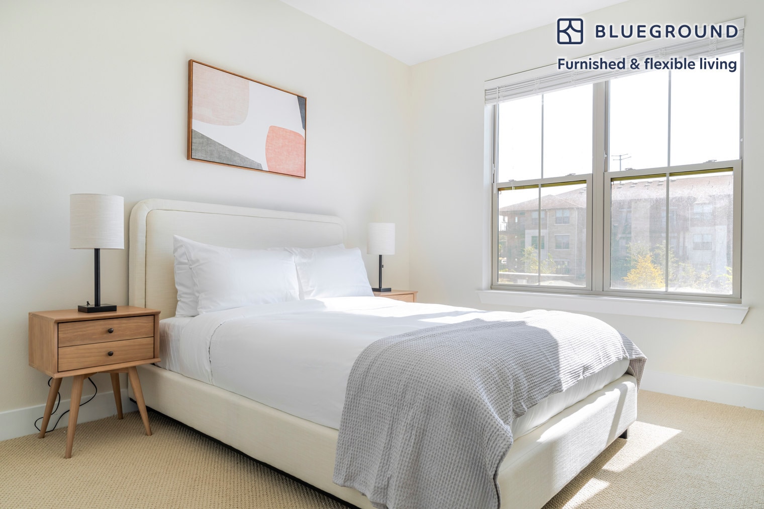 Building Photo - 1501 W Howard Ln