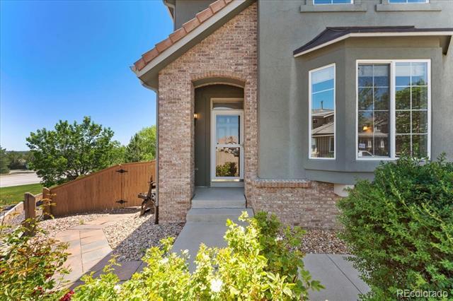 Building Photo - 10543 Laurelglen Cir