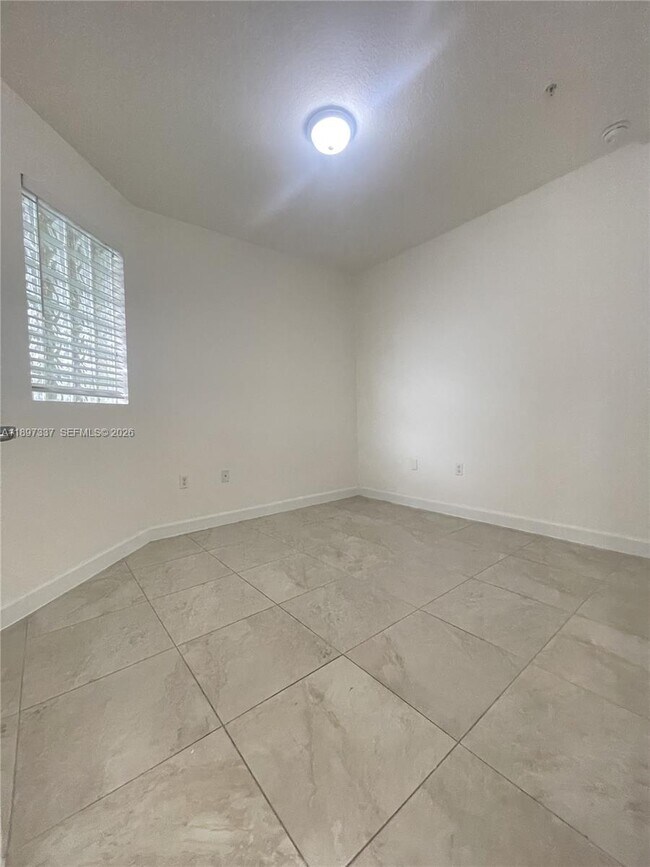 Building Photo - 210 NW 109th Ave