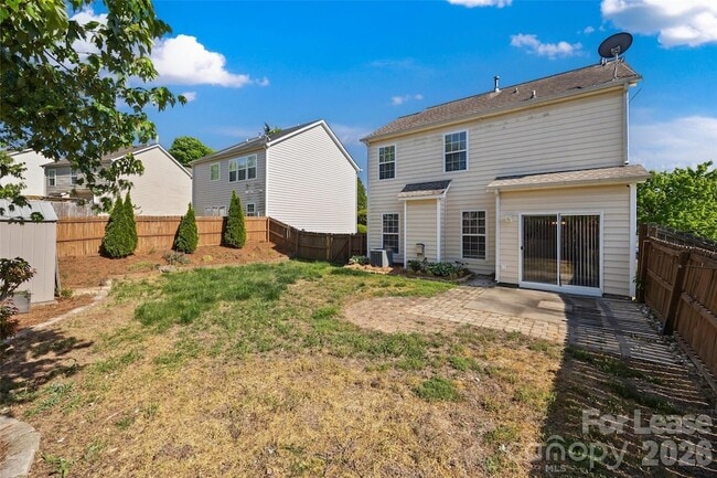 Building Photo - 2330 Mirage Pl