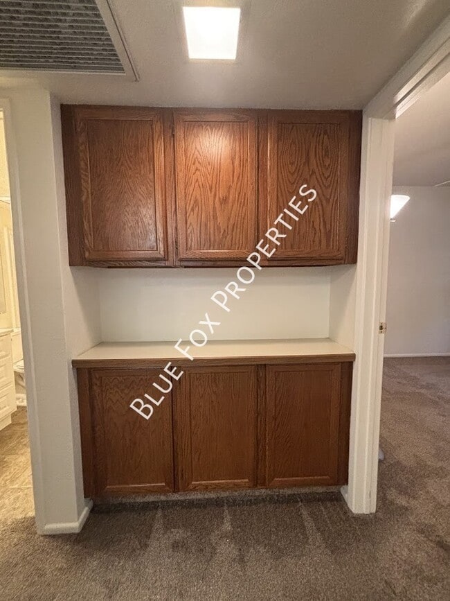 Building Photo - 7944 E Colette Cir