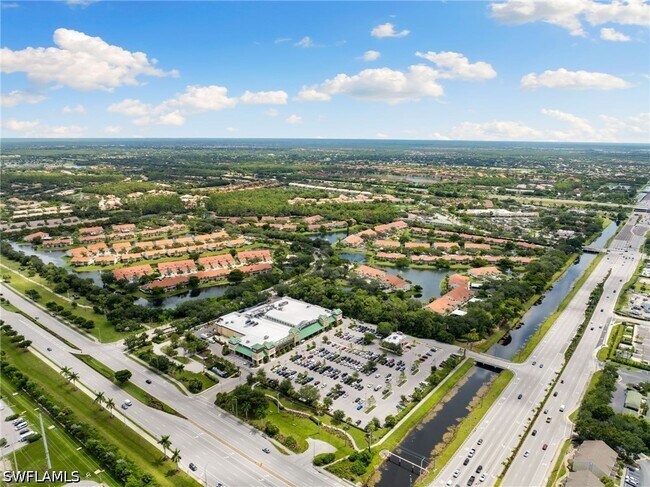 Building Photo - 5045 Cedar Springs Dr