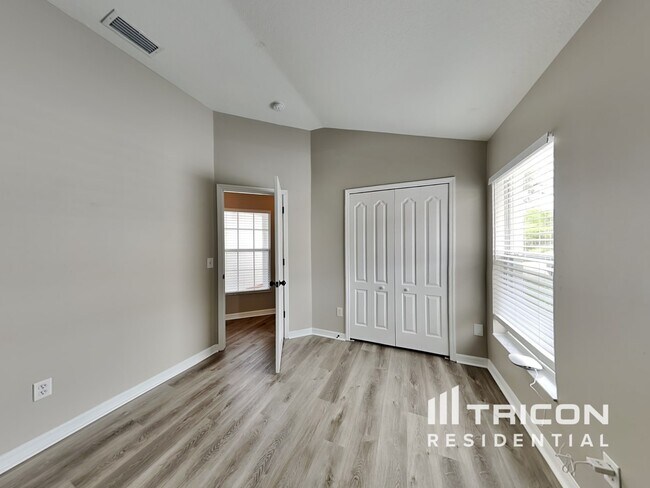 Building Photo - 12719 Standbridge Drive Riverview FL