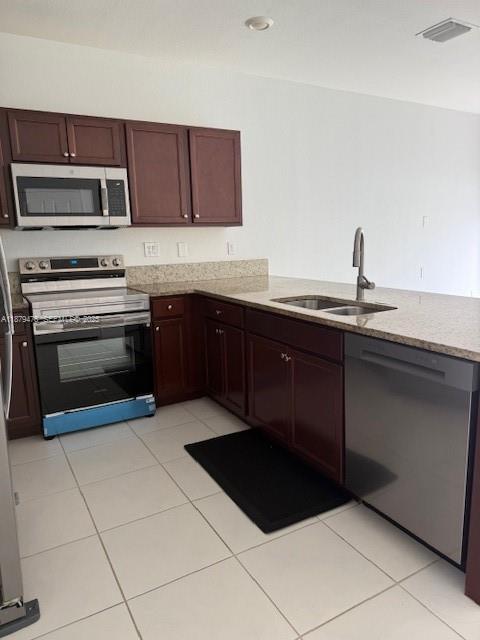 Building Photo - 9309 W 32nd Ln