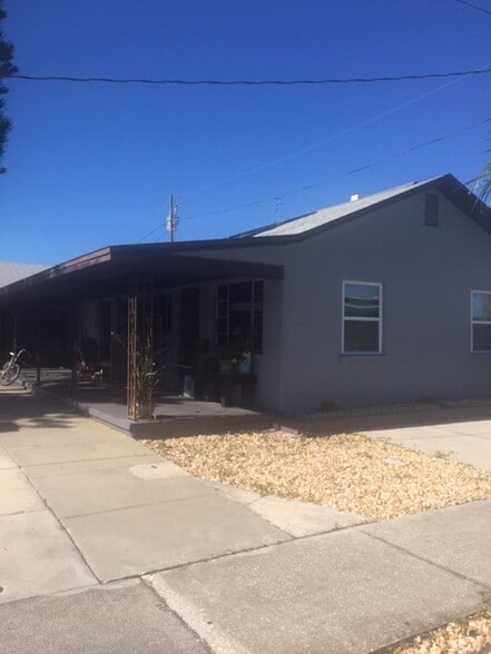 Front - 601 Corey Ave