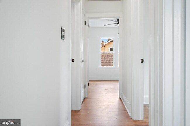 Building Photo - 5309 Chesapeake Rd