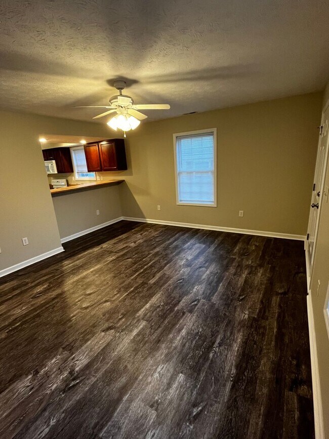 Building Photo - 1289 Cobble Creek Cir