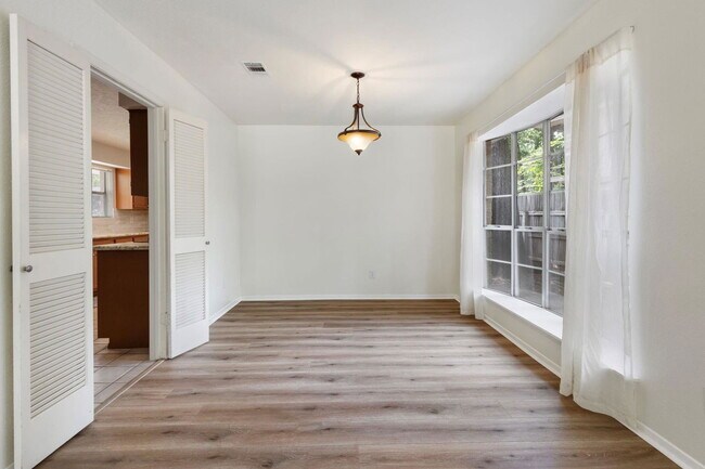 Building Photo - 78 N Deerfoot Cir