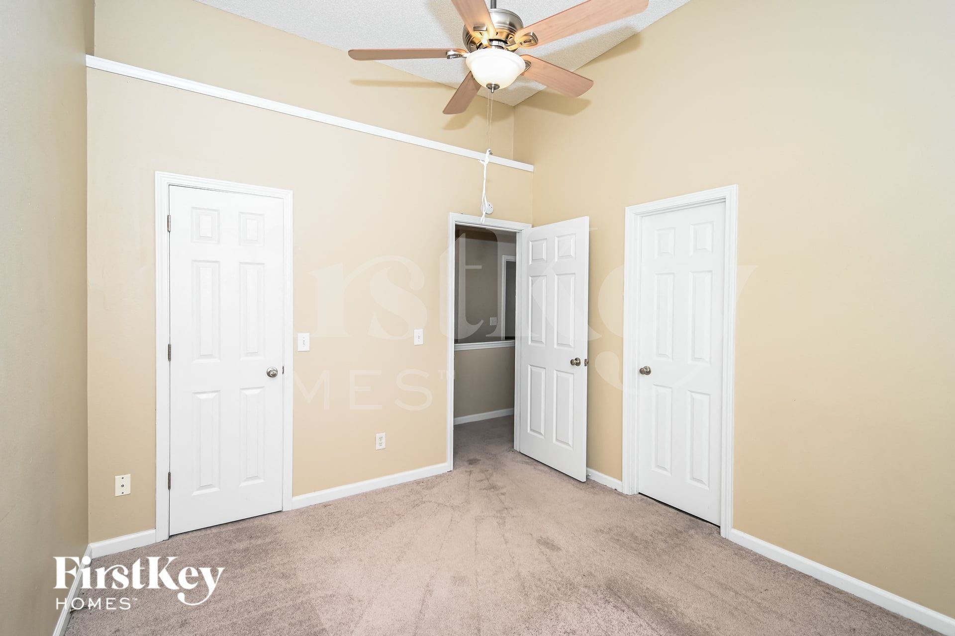 Building Photo - 4302 Ravenwood Dr