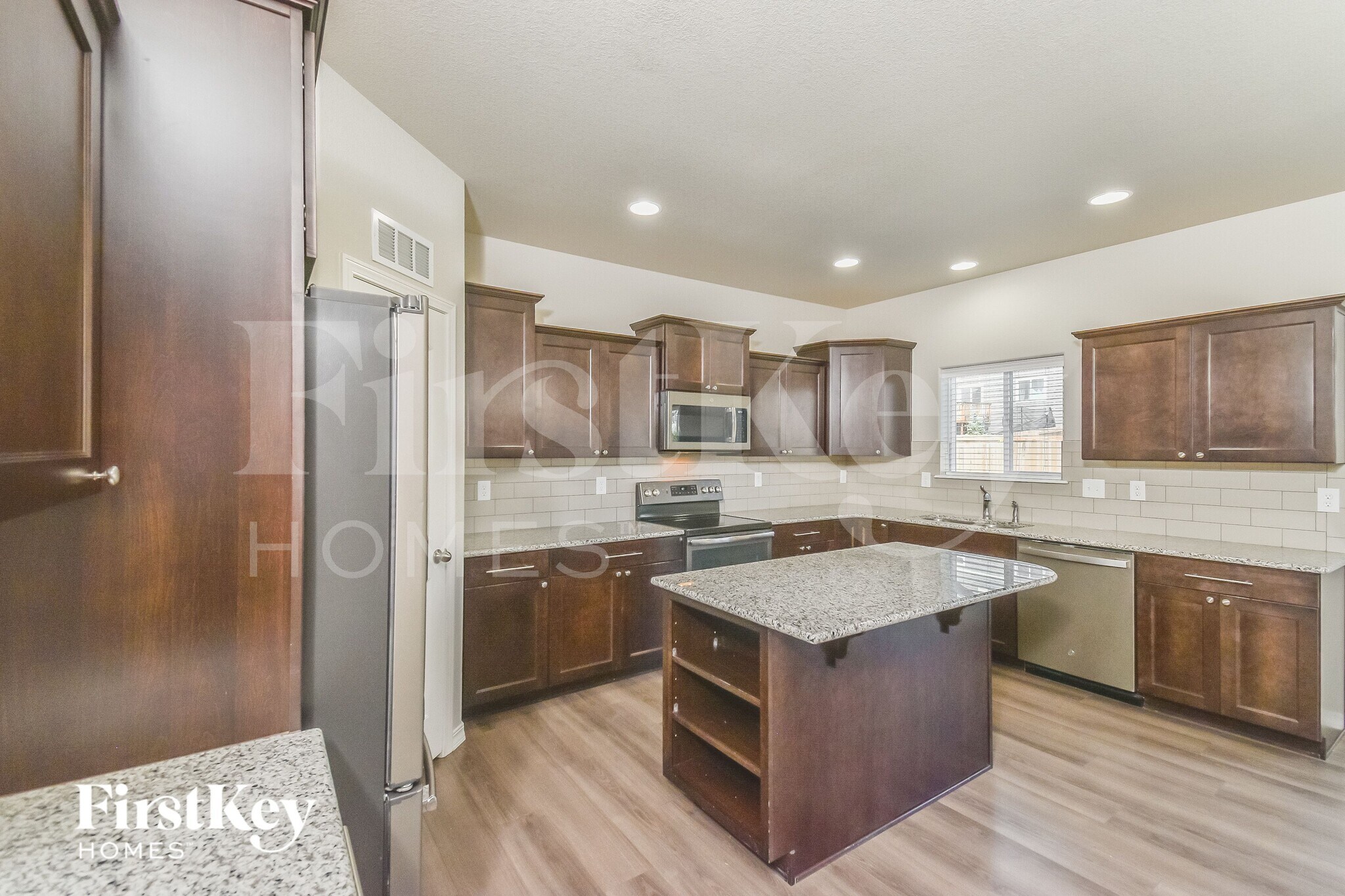 Building Photo - 8288 Kintla Ct