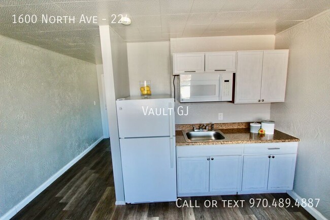 Building Photo - 1600 North Ave